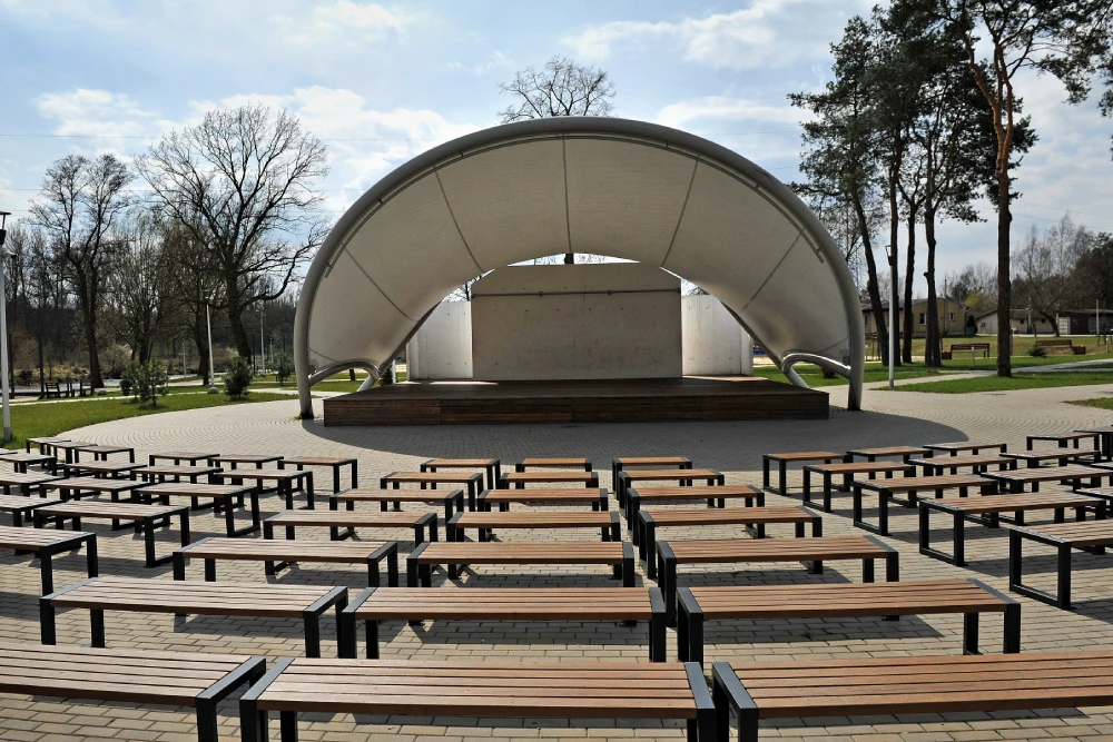 King Life — Amphitheatre